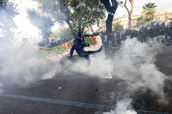 Ιταλία: Επεισόδια με τραυματίες και συλλήψεις στην πορεία για τη Γάζα