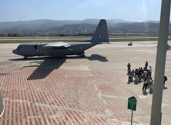 ΥΠΕΞ: Απεγκλωβίστηκαν ακόμη 11 Έλληνες με τις οικογένειές τους από το Λίβανο