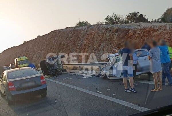 Κρήτη: Θανατηφόρο τροχαίο με θύμα μία γυναίκα-Συγκρούστηκε Ι.Χ. με φορτηγάκι