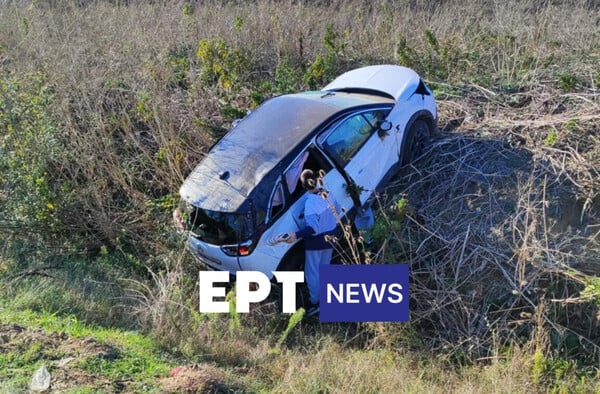 Πτολεμαΐδα: Τροχαίο με πέντε τραυματίες μετά από ανατροπή δύο οχημάτων