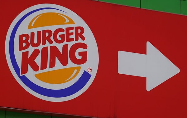 Burger King: Πώς έκλεψε εκατομμύρια πελάτες από το McDonald's με μία καμπάνια