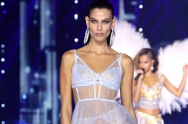 Victoria's Secret 2024: «Έμοιαζε με όνειρο» - Η πρώτη αντίδραση της Ανθής Φακιδάρη μετά το show