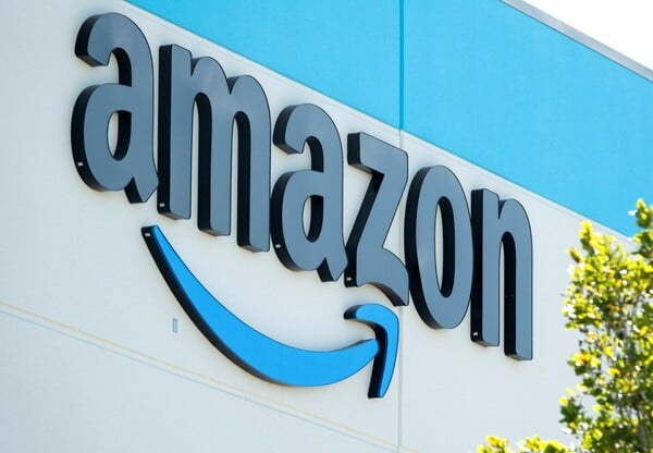 Amazon: Όσοι δεν συμφωνούν με την πενθήμερη εργασία μπορούν να φύγουν, λέει CEO της εταιρείας