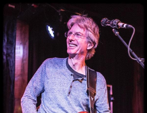 Πέθανε ο Phil Lesh, μπασίστας και ιδρυτικό μέλος του ροκ συγκροτήματος Grateful Dead