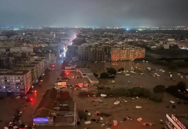 Πρωτοφανείς εικόνες στην Βαλένθια - Βιβλικές πλημμύρες με τουλάχιστον 13 νεκρούς