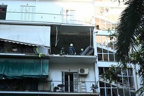 Έκρηξη σε πολυκατοικία στους Αμπελόκηπους - Ένας νεκρός και μία τραυματίας