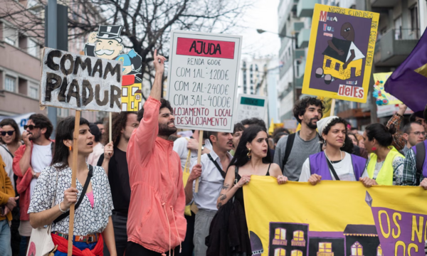 Κάτοικοι της Λισαβόνας ζητούν δημοψήφισμα για την απαγόρευση τουριστικών μισθώσεων σε κατοικημένα κτίρια