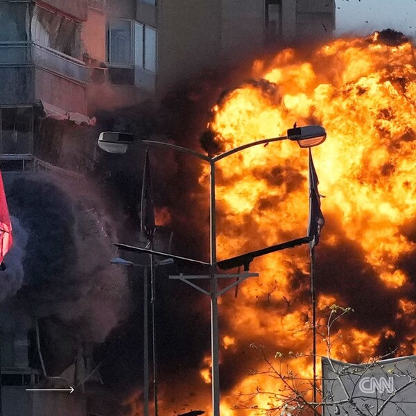 Φωτογράφος από τον Λίβανο απαθανάτισε βόμβα δευτερόλεπτα πριν χτυπήσει πολυκατοικία