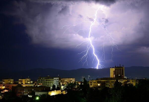 Καιρός - Ζιακόπουλος: «Δυνητικά επικίνδυνη η κακοκαιρία του Σαββατοκύριακου» - Πού θα χτυπήσει