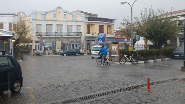 Προβλήματα από την κακοκαιρία στη Λήμνο - Πού θα «χτυπήσει» τις επόμενες ώρες