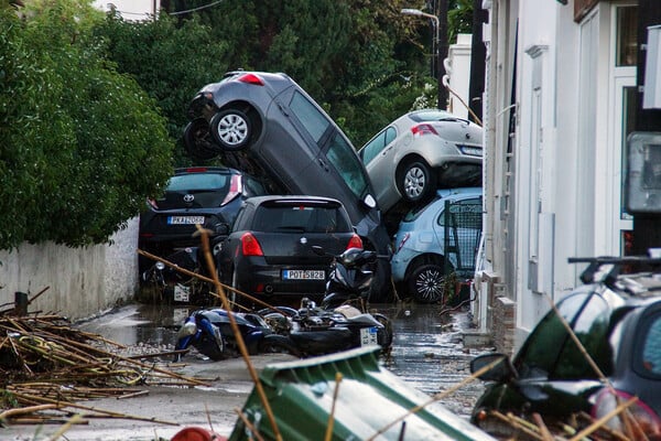 Καταστροφές από την κακοκαιρία στη Ρόδο: Πλημμύρες και μεγάλες ζημιές στο οδικό δίκτυο