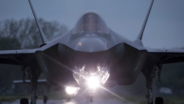 Η Νορβηγία στέλνει F-35 και 100 στρατιώτες να φυλάσσουν αεροδρόμιο στην Πολωνία