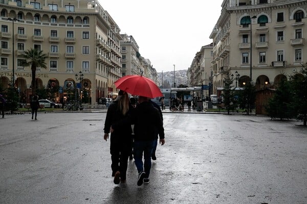 Ο καιρός σήμερα: Νέες βροχές και καταιγίδες