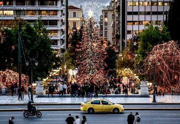 Δημοσκόπηση Prorata: 1 στους 4 δηλώνει πως τα χρήματα δεν φτάνουν ούτε για τα αναγκαία