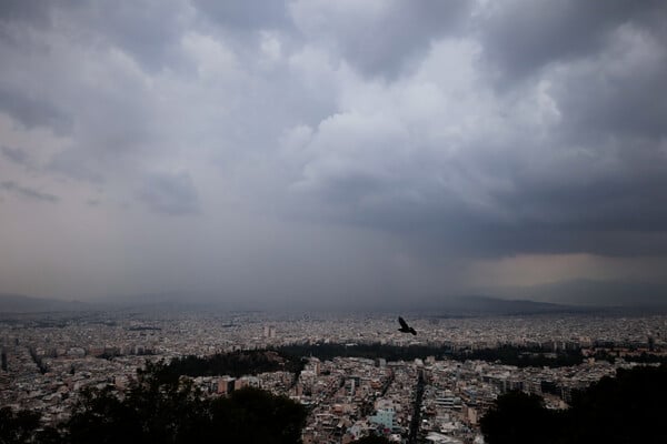 Έκτακτο δελτίο επιδείνωσης του καιρού: Ισχυρές βροχές και καταιγίδες από σήμερα