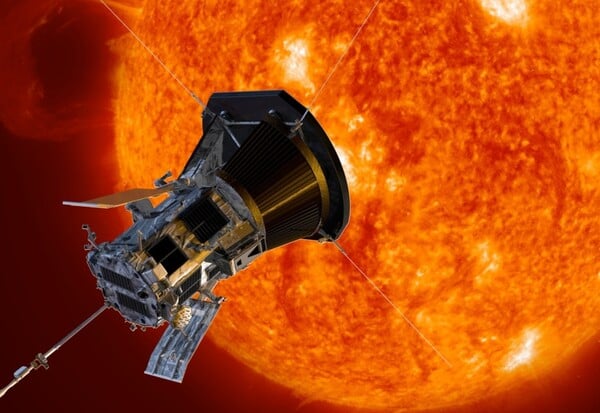 NASA: Το διαστημικό σκάφος Parker Solar Probe πλησιάζει τον Ήλιο πιο κοντά από ποτέ