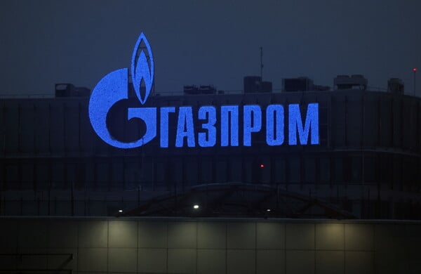 Gazprom: Σκέφτεται να κάνει χιλιάδες απολύσεις εν μέσω οικονομικών δυσκολιών