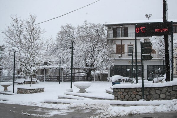 Υποχωρεί η κακοκαιρία: Τα σχολεία που παραμένουν κλειστά και σήμερα 