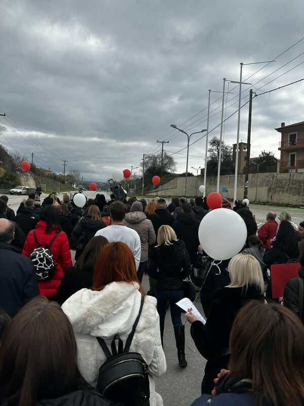 Οι συγκεντρώσεις για τα Τέμπη σε Ελλάδα και εξωτερικό