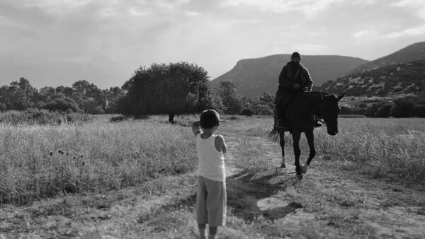 «Θολός βυθός», μια ταινία για τις παιδουπόλεις της Φρειδερίκης 