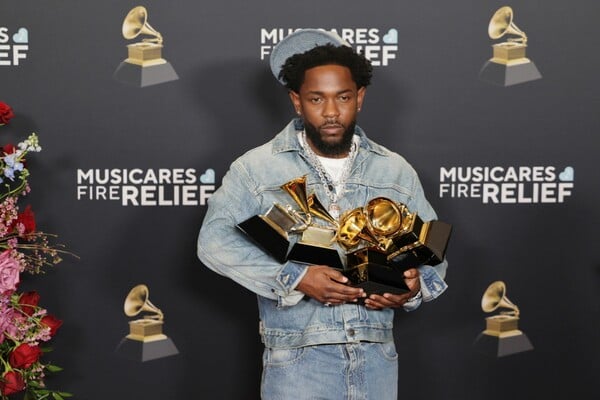 Grammy 2025: Η Μπιγιονσέ έγραψε ιστορία - Όλοι οι νικητές