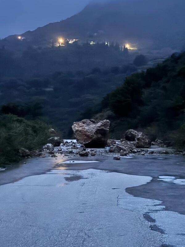 Κακοκαιρία στην Κεφαλονιά - Κατολισθήσεις και ζημιές από τις σφοδρές βροχοπτώσεις