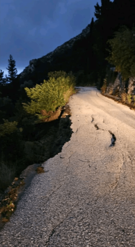 Καιρός - Τσατραφύλλιας: «Ισχυρές καταιγίδες το επόμενο 48ωρο στη δυτική Ελλάδα»