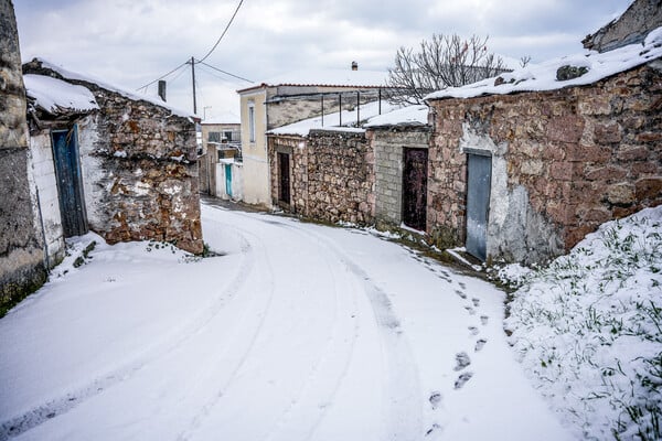 Καιρός: Η πιο κρύα μέρα της εβδομάδας το Σάββατο - Σε ποιες περιοχές θα χιονίσει