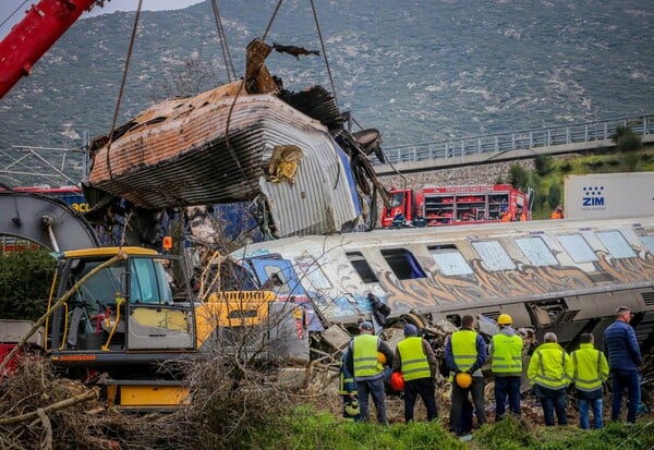 Τέμπη: Ποινική δίωξη σε πρώην και νυν στελέχη του ΟΣΕ και στέλεχος της εταιρείας φύλαξης