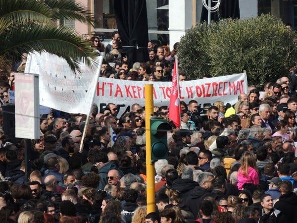 Τέμπη: Μαζικά συλλαλητήρια σε κάθε πόλη της Ελλάδας