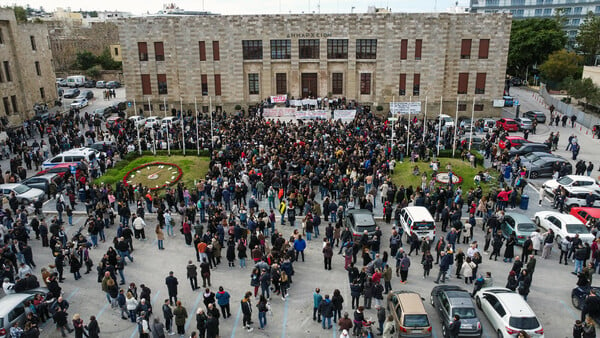 Τέμπη: Μαζικά συλλαλητήρια σε κάθε πόλη της Ελλάδας