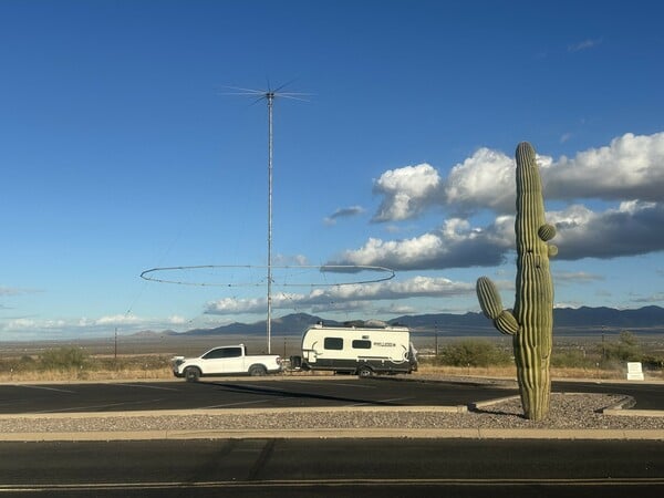 Arizona. Εδώ, είσαι μικρός. Και είναι ωραία.