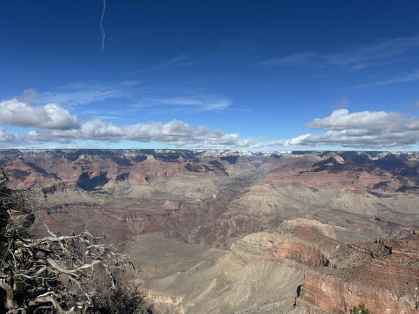 Arizona. Εδώ, είσαι μικρός. Και είναι ωραία.