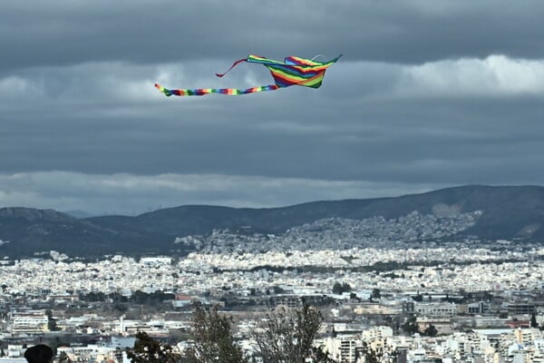 Δέκα φωτογραφίες από τα Κούλουμα των Αθηναίων στον λόφο Φιλοπάππου 