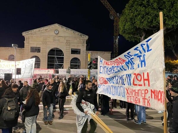 Τέμπη: Ξεκίνησαν οι συγκεντρώσεις - Ποιοι δρόμοι είναι κλειστοί στην Αθήνα