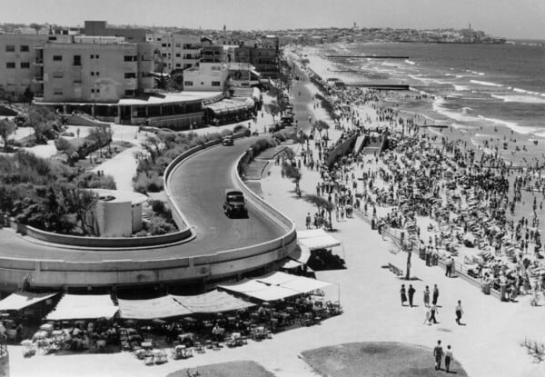 Από τη Νάκμπα στη νοσταλγία της ευρωκεντρικής αθωότητας – Γρανίτα από εθνοκάθαρση