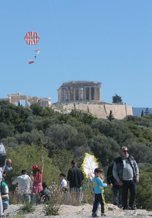 Οι Αθηναίοι έκαναν Κούλουμα στο λόφο του Φιλοπάππου