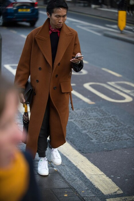 Street style στο χειμωνιάτικο Λονδίνο - Αγόρια και άντρες δίνουν μαθήματα στιλ και εντυπωσιασμού