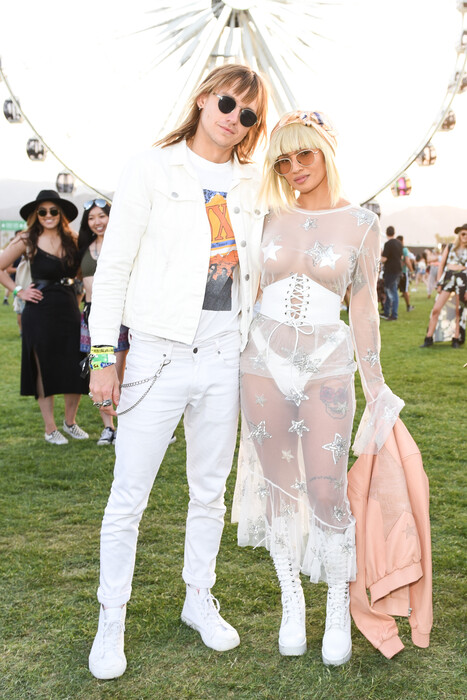 Κορίτσια και αγόρια του Coachella - Street style από το μεγάλο φεστιβάλ μουσικής στην Καλιφόρνια