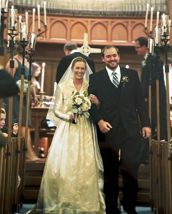 1 dress, 8 weddings: Brides in this family have worn the same gown for 72 years