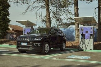 Tα πρώτα Plug-in υβριδικά μοντέλα της Jeep έρχονται στην Ελλάδα