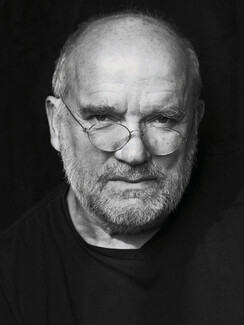 Ο Peter Lindbergh συζητά με τη Σάντρα Μαρινοπούλου