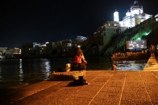 Προβολές στην προβλήτα, σε ντράιβ-ιν, αλλά και στο λατομείο του νησιού στο φετινό Διεθνές Φεστιβάλ Κινηματογράφου της Σύρου