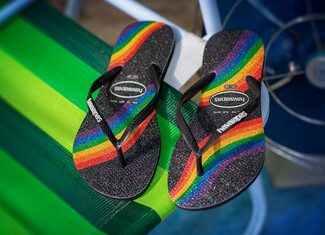 Η φετινή συλλογή Pride της Havaianas είναι μια «ωδή» στην αγάπη και την ισότητα