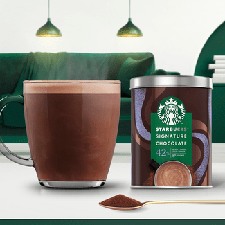 Το ΝΕΟ ρόφημα σοκολάτας STARBUCKS® Signature Chocolate ήρθε για να το απολαύσετε στο σπίτι σας.