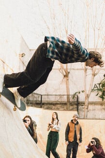 H Vans και η Leica Academy «αποτυπώνουν» την skate κουλτούρα της Αθήνας μέσα από ένα ξεχωριστό φωτογραφικό project