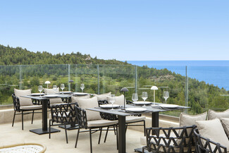 Ajul Luxury Hotel & Spa Resort: Μια εμπειρία αναζωογόνησης και ευεξίας με θέα τα κρυστάλλινα νερά της Χαλκιδικής