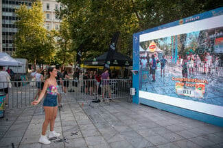 Είδαμε beach volley στο Σύνταγμα παρέα με Lipton Ice Tea Sparkling και παίξαμε το πιο δροσερό interactive game