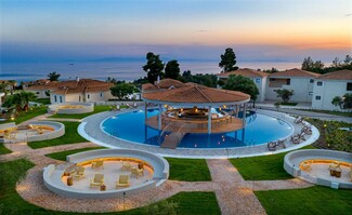 Ajul Luxury Hotel & Spa Resort: Μια εμπειρία αναζωογόνησης και ευεξίας με θέα τα κρυστάλλινα νερά της Χαλκιδικής