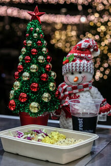 Βόλτα στο Christmas Market του Golden Hall για το πιο χριστουγεννιάτικο ταξίδι γεύσης